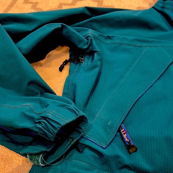Vintage made in Hong Kong LL Bean GoreTex Jacket: XL Great condition for age - Picture 3 of 13
